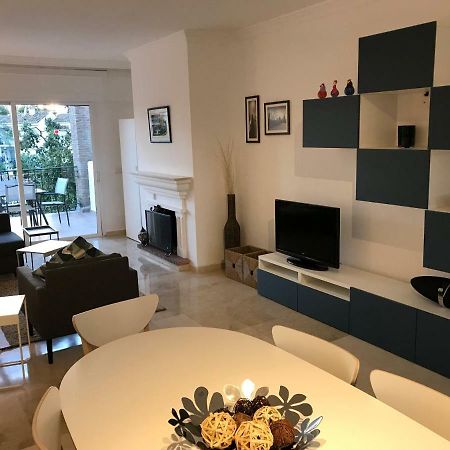 Marbella - Estepona Beach Frontline Apartment المظهر الخارجي الصورة